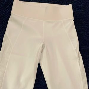 Michi white cropped pants